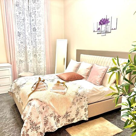 Apartament Casa Camilla Rzym Zewnętrze zdjęcie